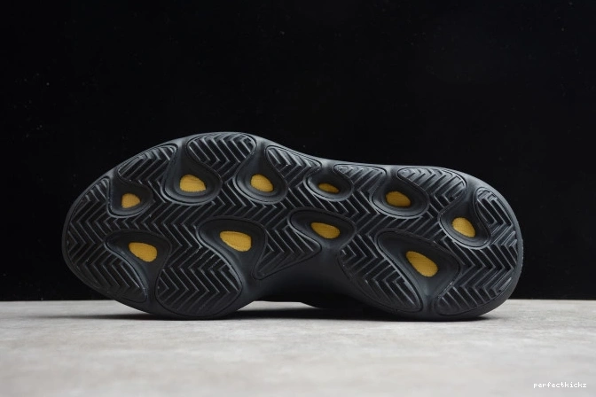 Boost V3 H67799 Black Yeezy Adidas 700 0708